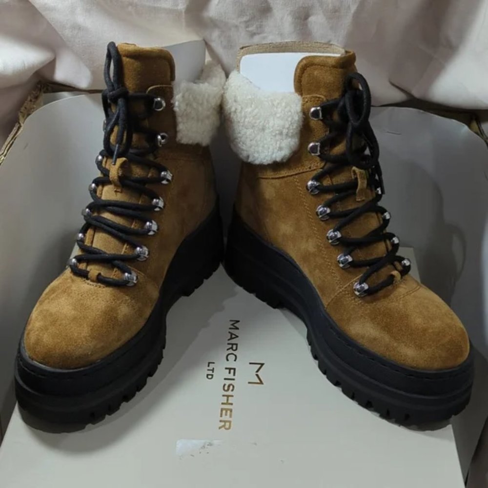 BNIB Marc Fisher Pierson Hiking/Moto Platform Warm Faux fur Boot Tan (Natural) - Picture 7 of 7